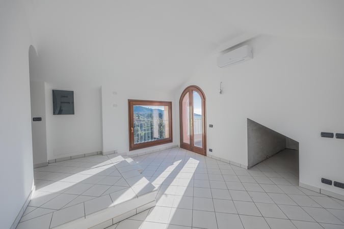 Apartment in Andora - view 1