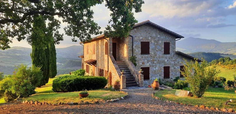 House in San Casciano dei Bagni - view 1