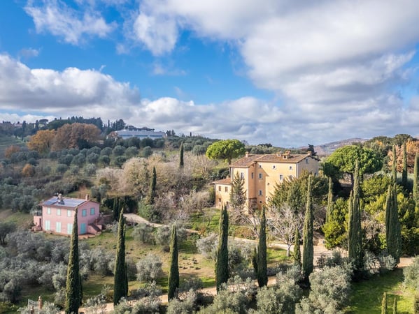 Villa in Montepulciano - view 1
