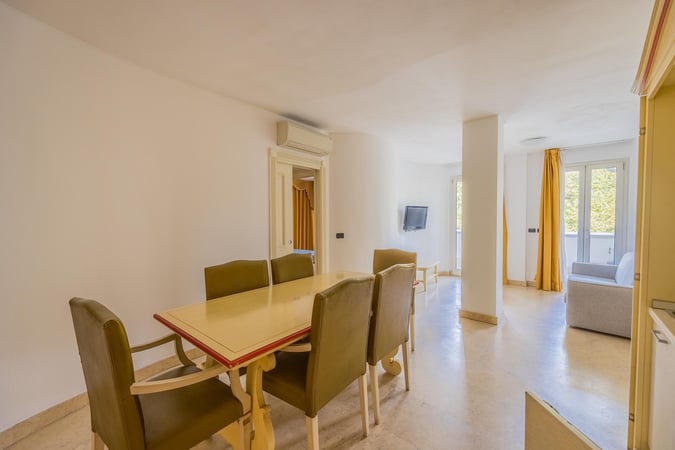 Apartment in Desenzano del Garda - view 1