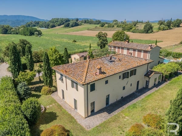 House in Vicchio - view 1