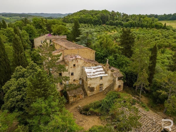 House in Poggibonsi - view 1