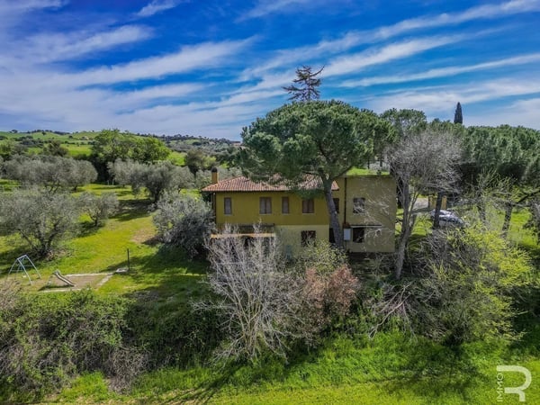 House in Grosseto - view 1