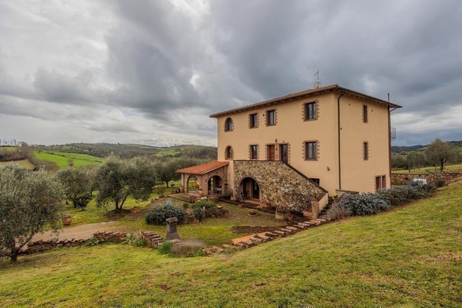 House in Civitella Paganico - view 1