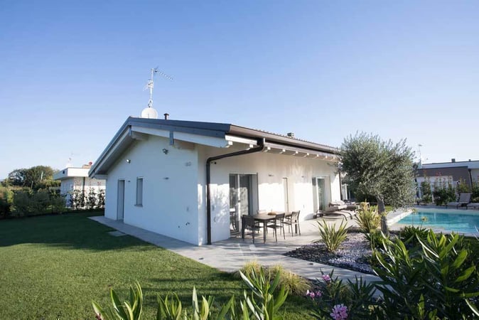 Villa in Lonato del Garda - view 1