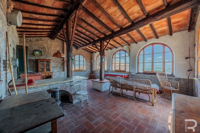 House in Montepulciano - view 1