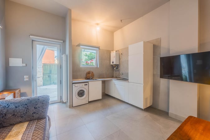 House in Venice - view 1