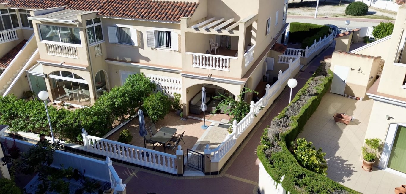 House in Playa Flamenca - Image 2