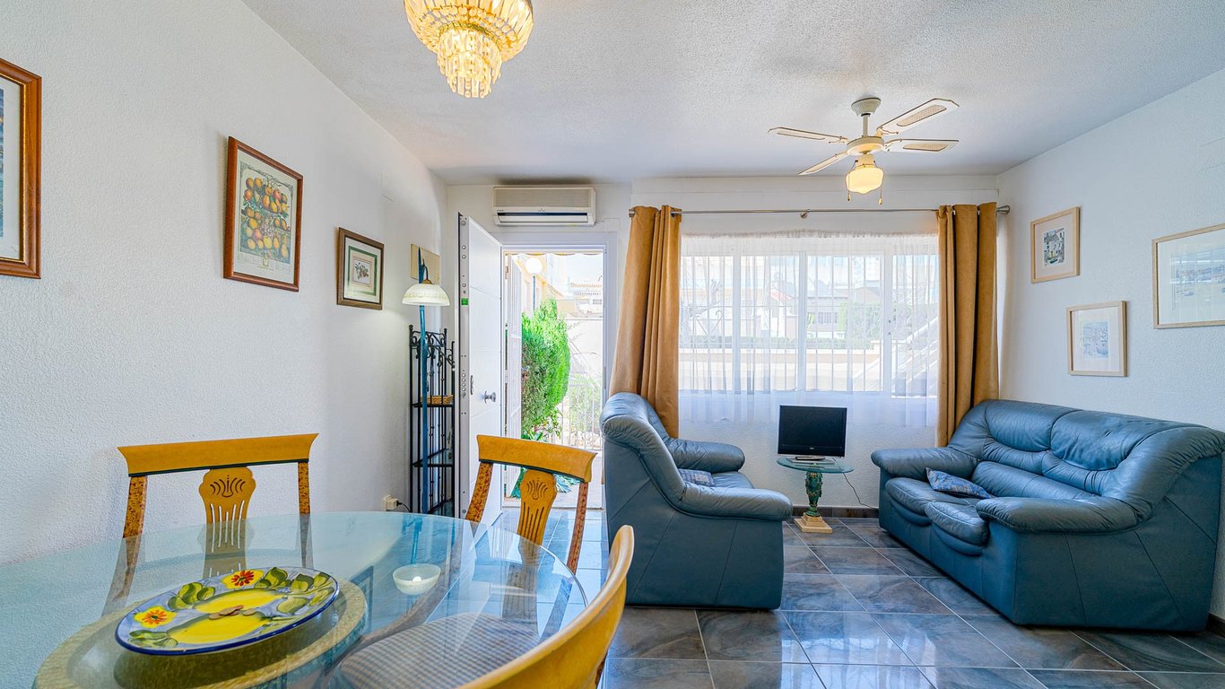 House in Residencia los Altos - Image 2