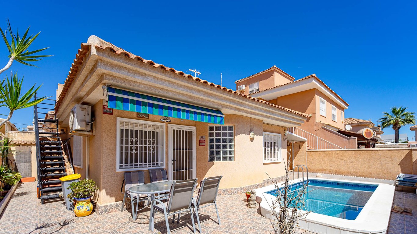 House in Punta Prima