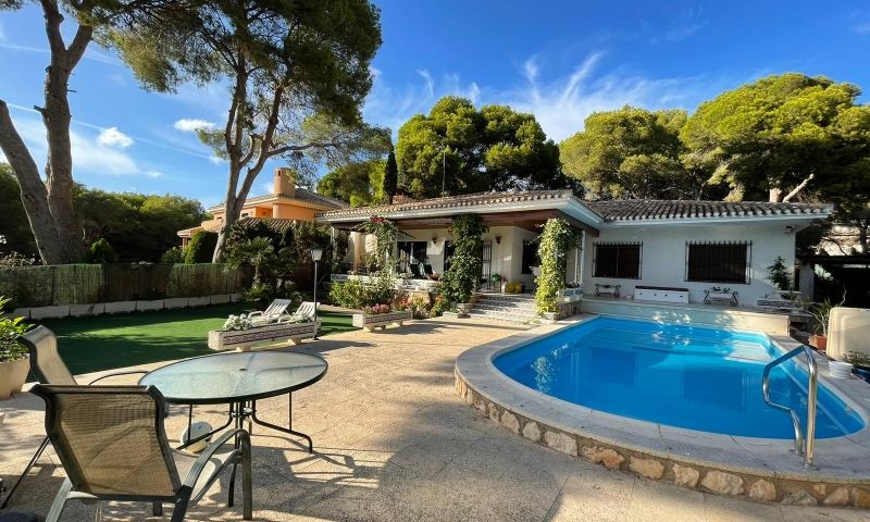 House in Dehesa de Campoamor - Image 3