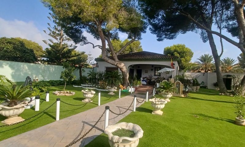 House in Mil Palmeras