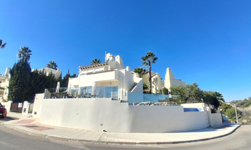 House in Dehesa de Campoamor - Image 3