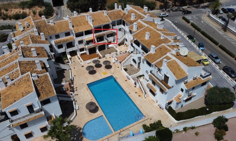 Apartment in Punta Prima - Image 3