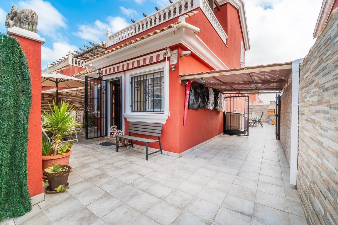 House in Urbanizacion los Balcones