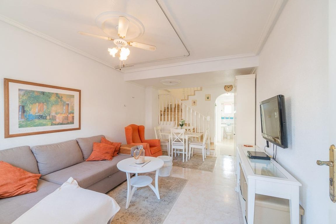 Apartment in Playa Flamenca - Image 3