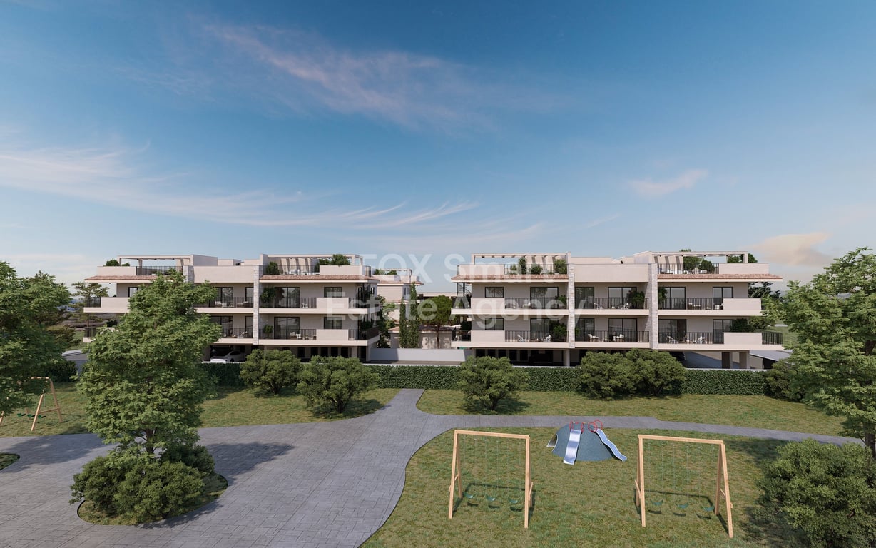 Apartment in Kiti - Image 3