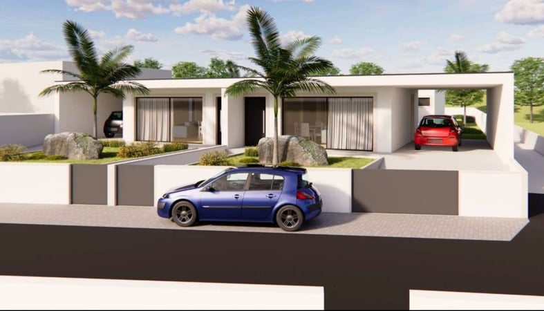 House in Alvaraes - view 1