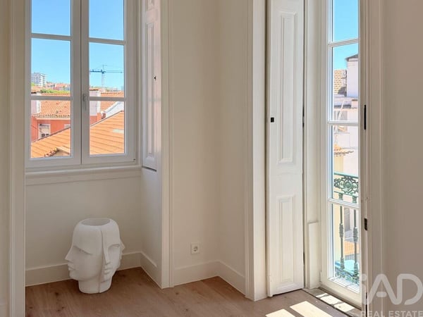 Apartment in Alcantara - view 1