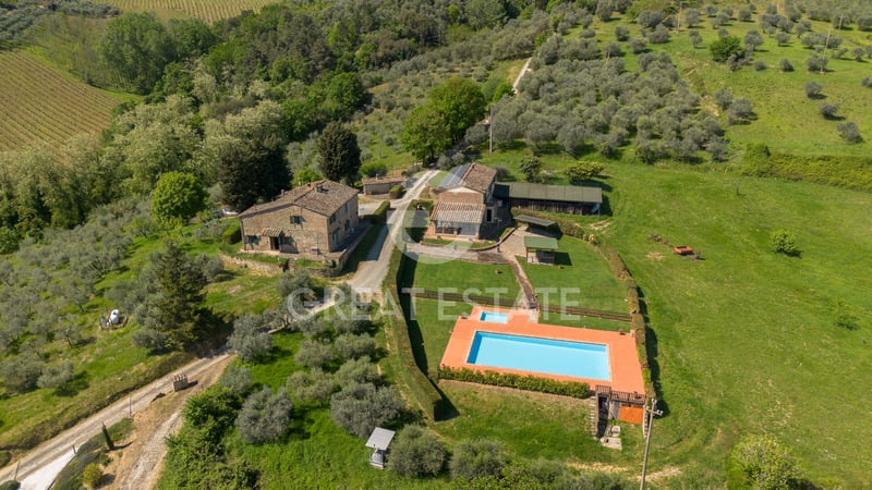 House in Montaione - view 1