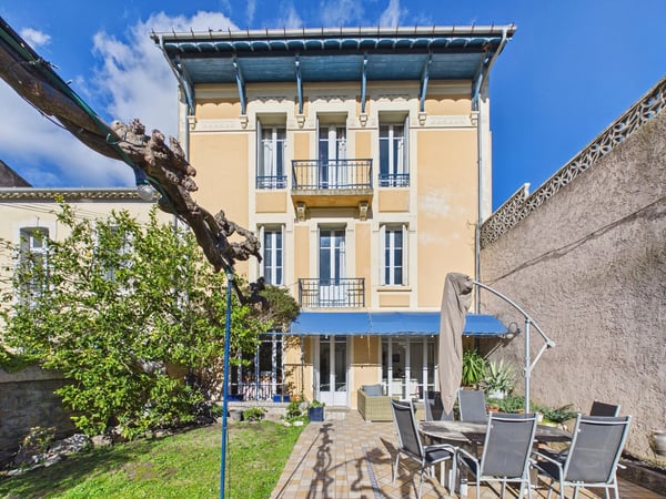 House in Carcassonne - view 1