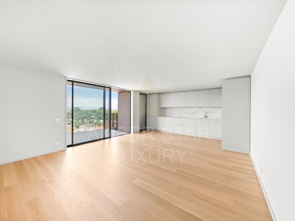 Apartment in Sao Pedro da Afurada - view 1