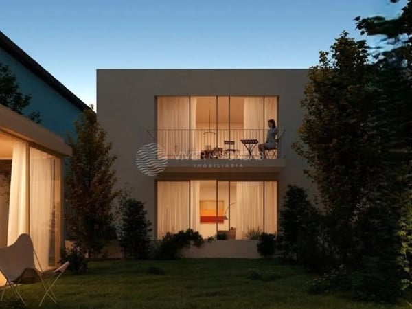 Apartment in Leca da Palmeira - view 1