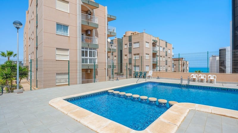 Apartment in Torrelamata - view 1