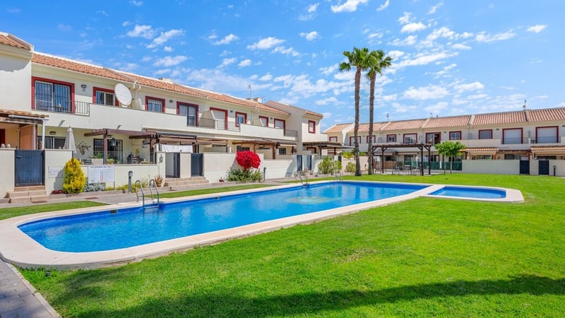 House in Rojales - view 1