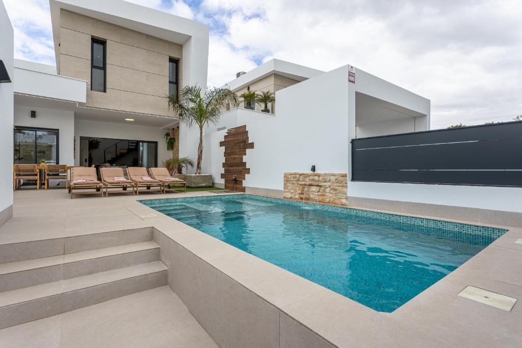 House in Dolores - Image 2