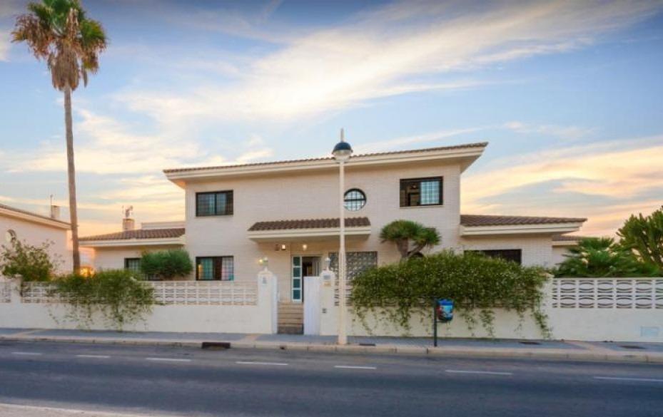 Villa in l'Armanella - Image 2
