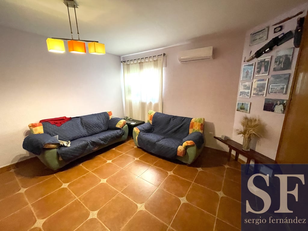 Apartment in Competa - Image 3