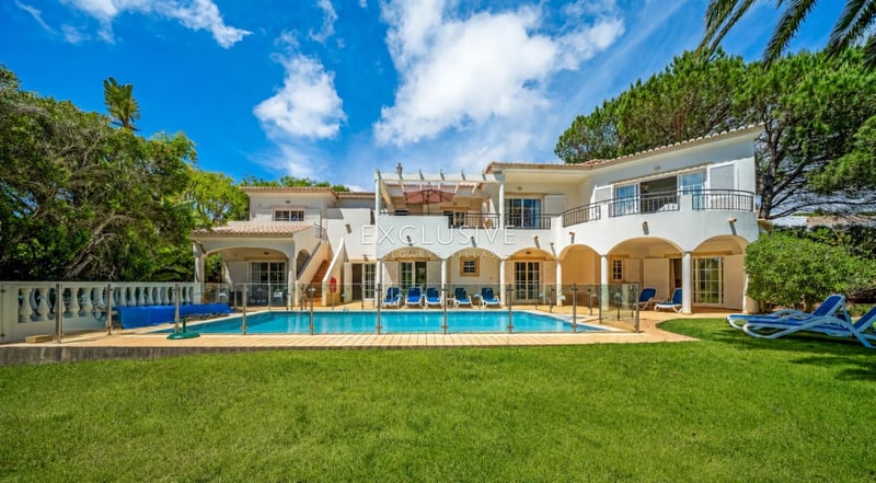 Villa in Vila do Bispo - view 1