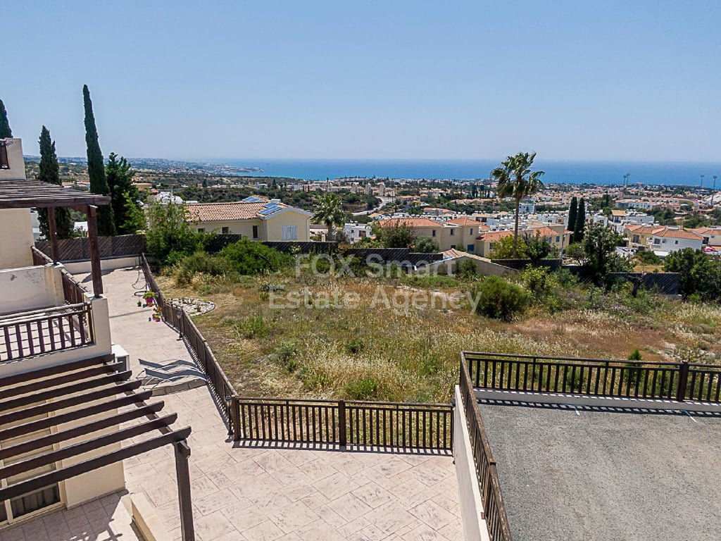 Apartment in Pegeia - Image 3