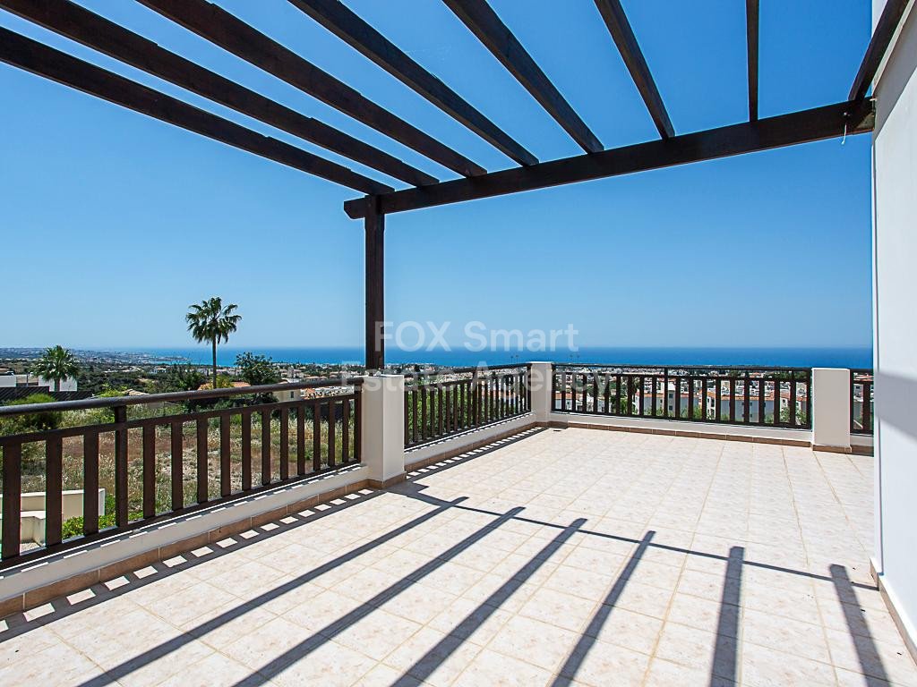 Apartment in Pegeia - Image 2