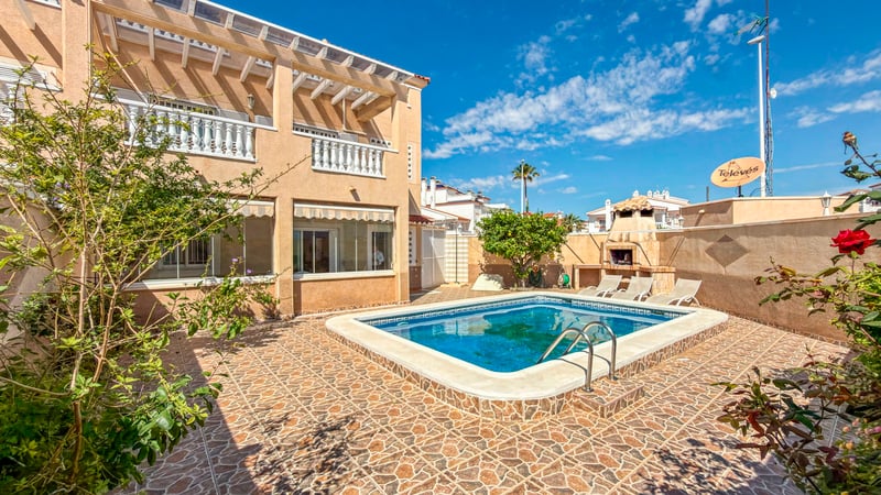 Apartment in Urbanizacion los Balcones - view 1