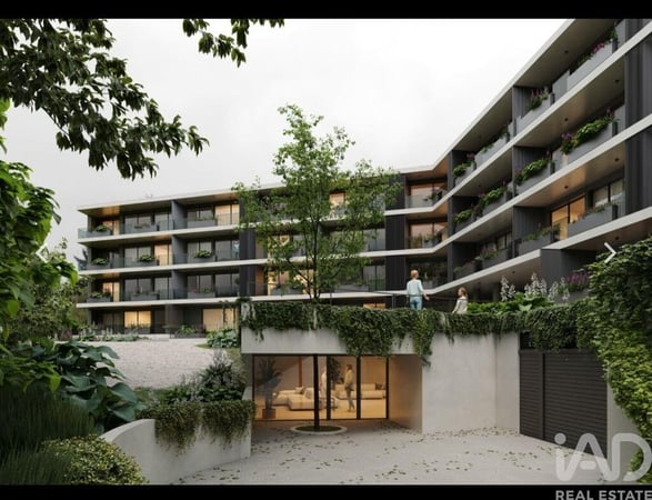 Apartment in Vila Nova de Gaia - view 1