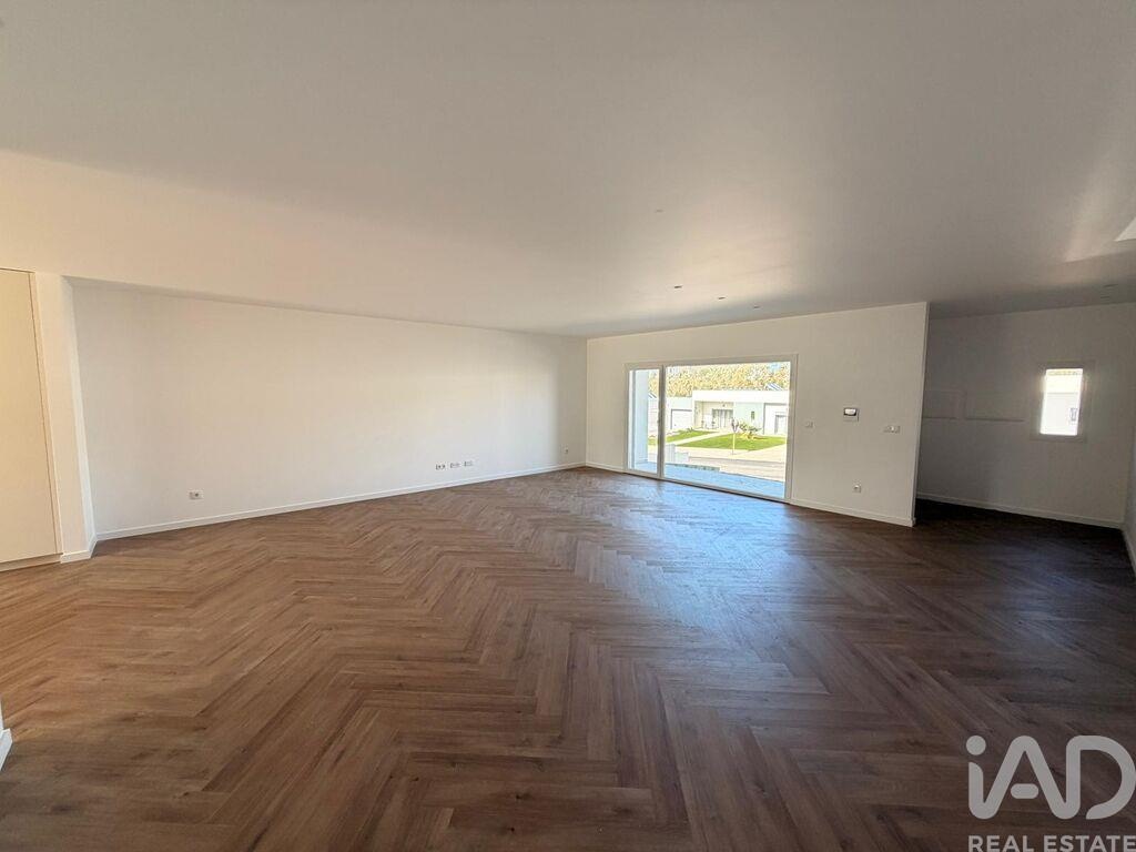 House in Leiria - Image 3