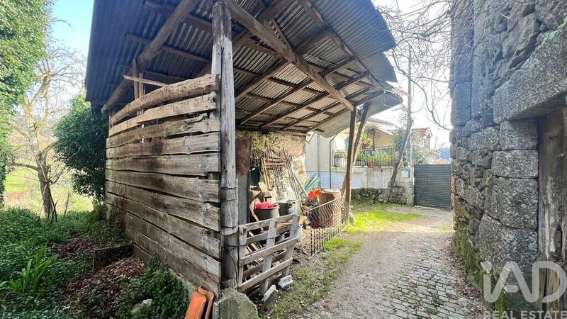 House in Teloes - view 1
