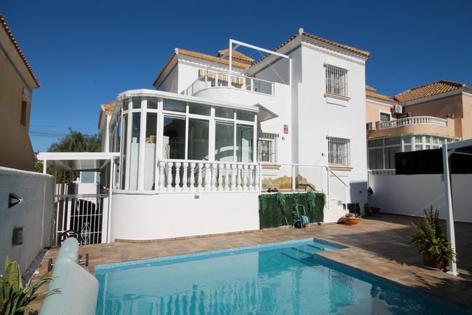Villa in Cabo Roig - view 1