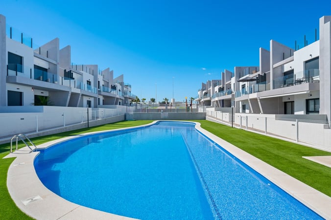 Apartment in San Miguel de Salinas - view 1