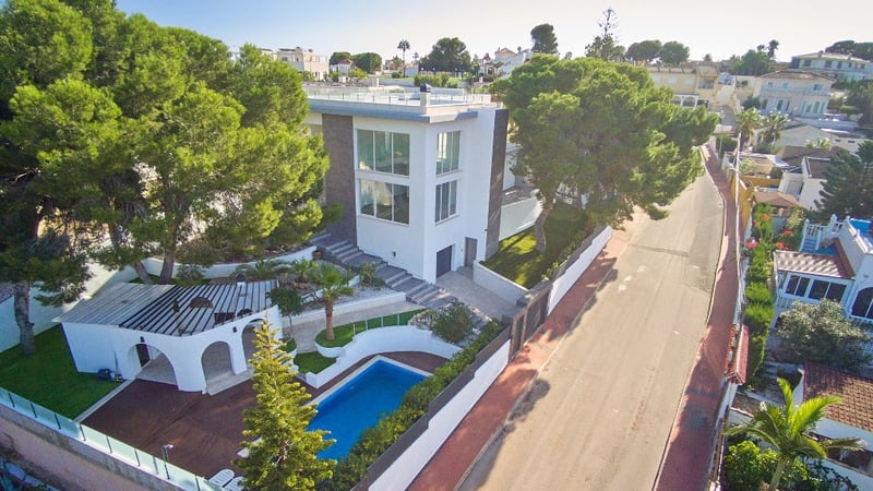 Villa in Los Balcones - view 1