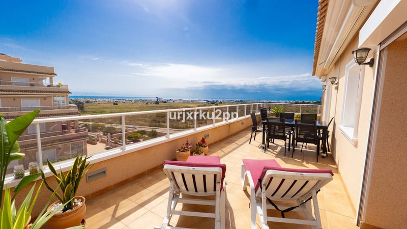 Apartment in Villamartin - view 1