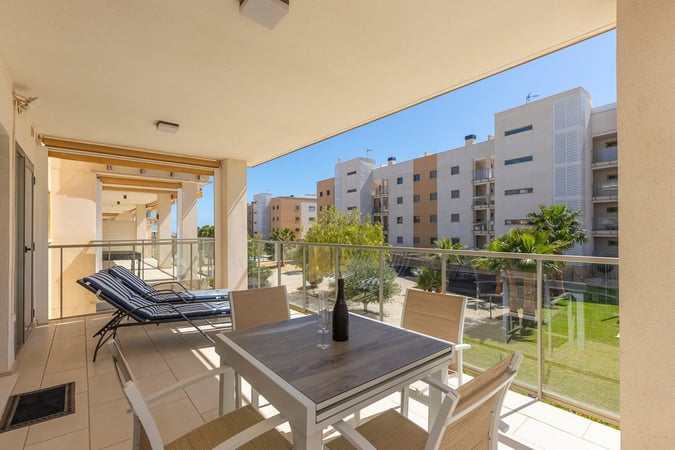 Apartment in Villamartin - view 1