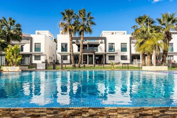 Apartment in La Zenia - view 1