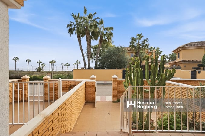 Apartment in Los Alcazares - view 1