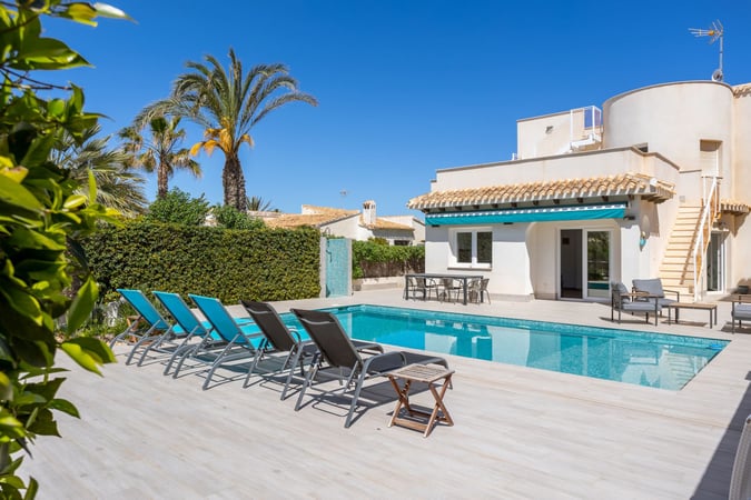 Villa in Playa Flamenca - view 1