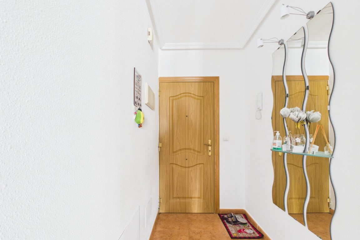 Apartment in Los Alcazares - Image 2