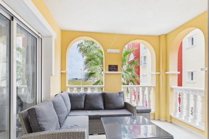 Apartment in Los Alcazares - view 1