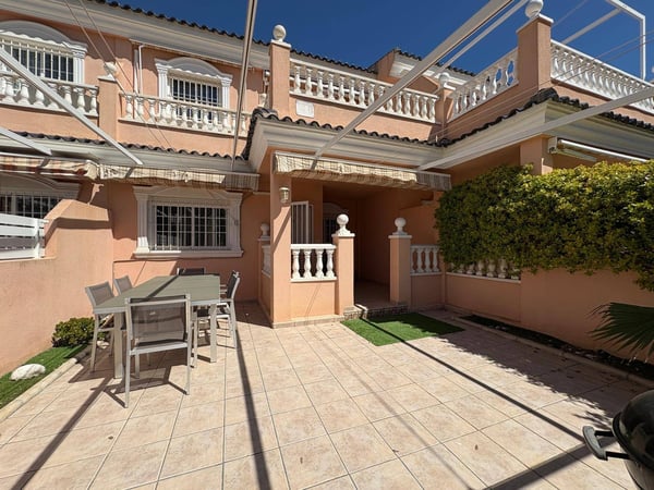House in Santa Pola - view 1